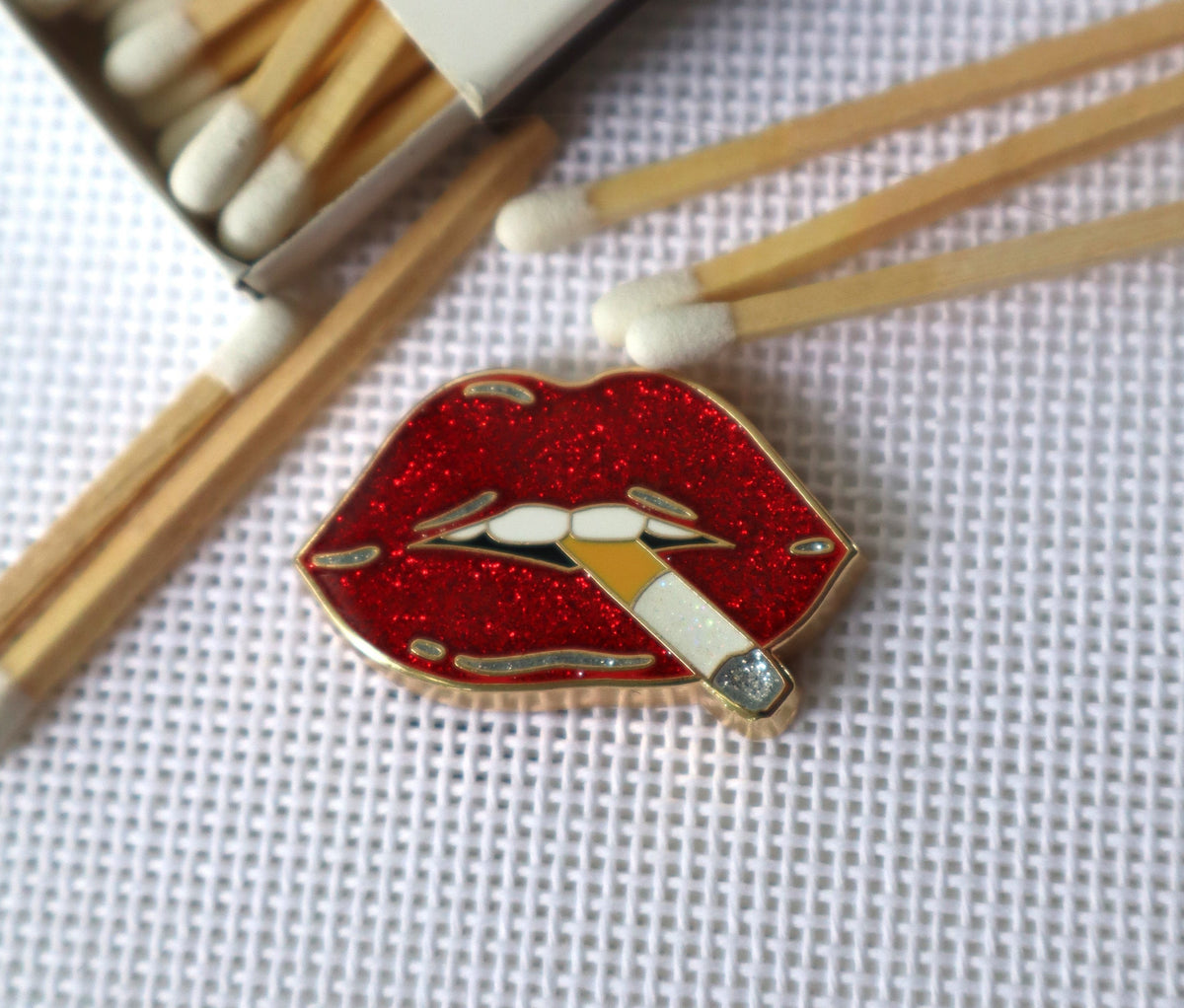 Hot Lips Needleminder