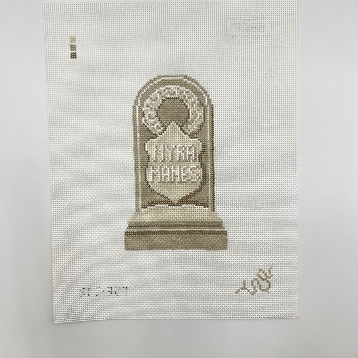 Headstone - Myra Manes