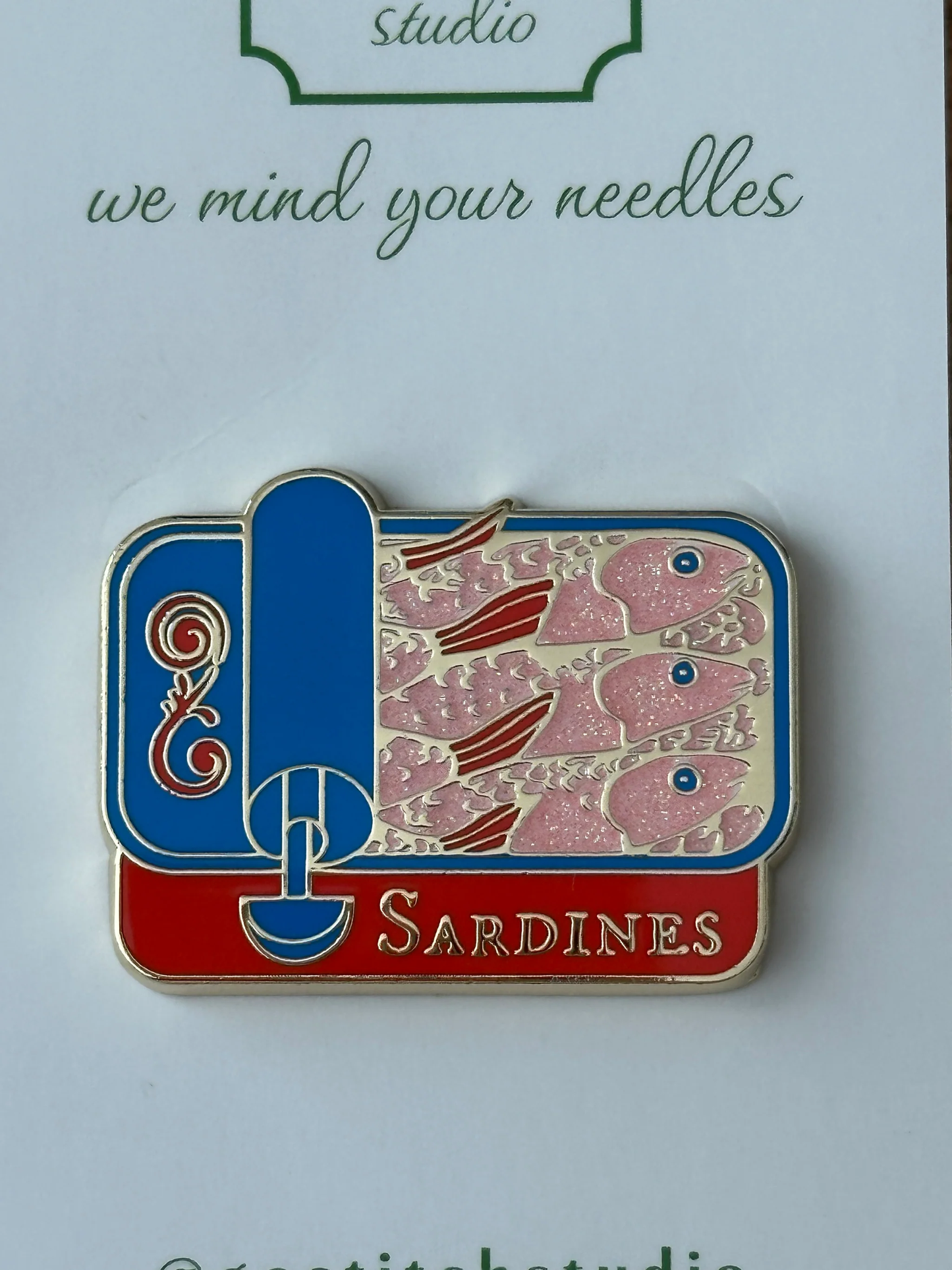 Red & Blue Sardine Needle Minder