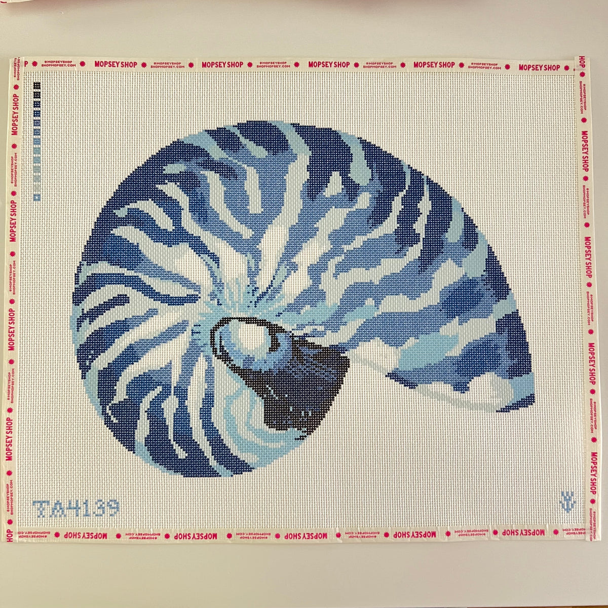 Nautilus (Blue)