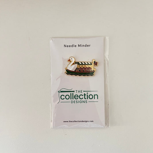 Swan Boat Needle Minder