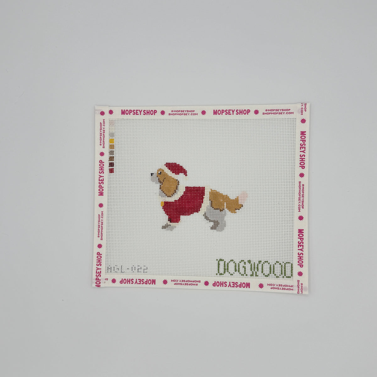 Dogwood Needlepoint: Santa Beagle