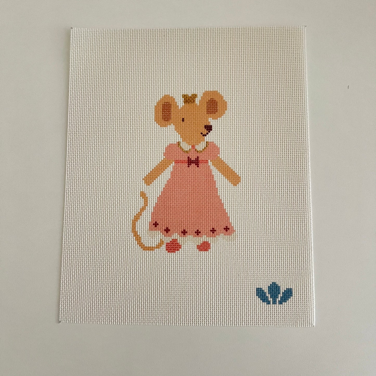 TS - Noble Little Princess Mouse
