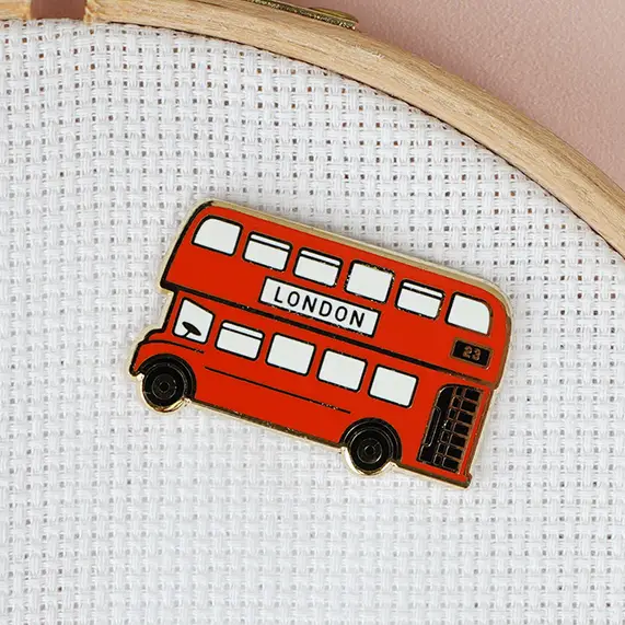 London Bus Needle Minder
