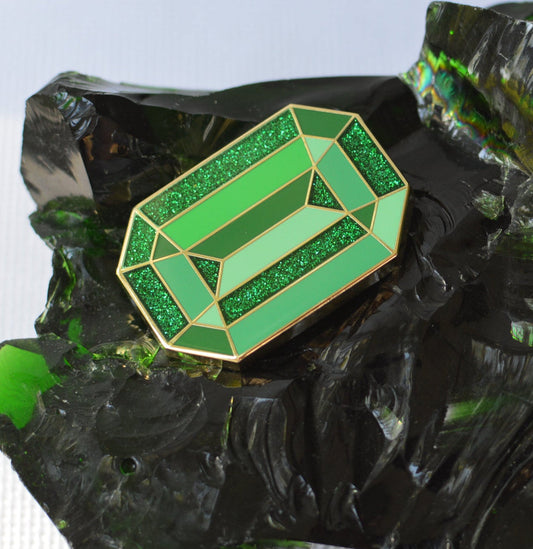 Green Diamond Needle Minder