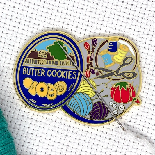 Sewing Notions Cookie Tin Needle Minder